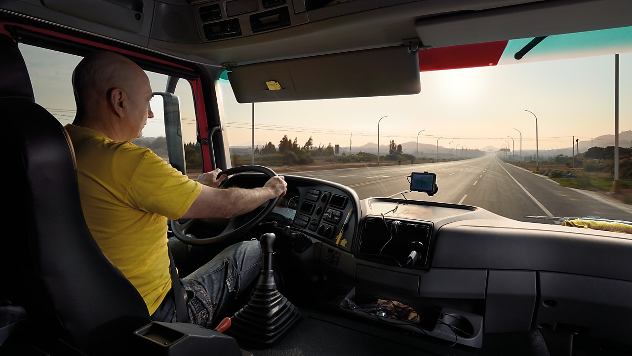 Shell Rimula Truck & Heavy-duty Engine Oils | Shell Kuwait
