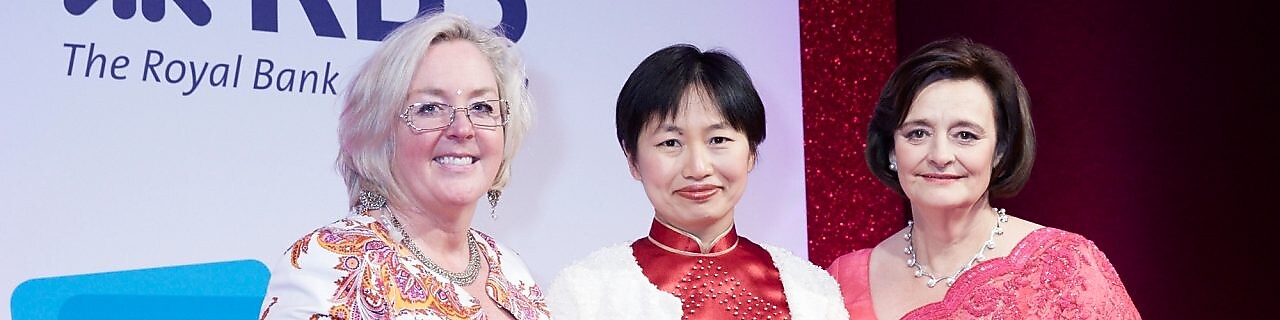 Yee Yee, receiving an award