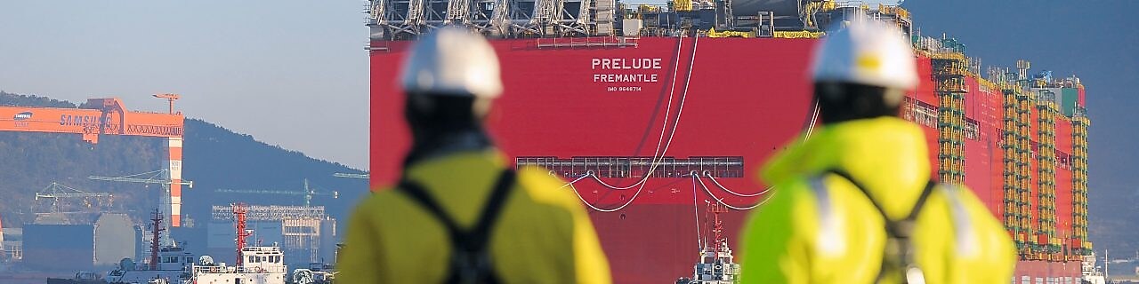 Prelude’s maiden voyage: the facility’s enormous hull takes to the water for the first time
