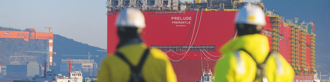Prelude’s maiden voyage: the facility’s enormous hull takes to the water for the first time
